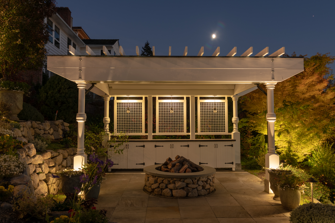 Meydenbauer Bay - Pergola