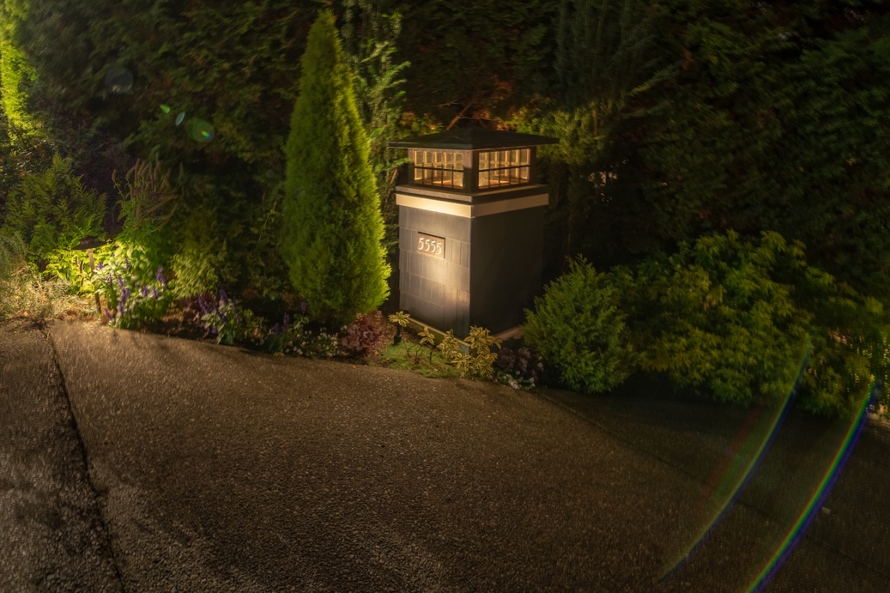 Meydenbauer Bay - House number