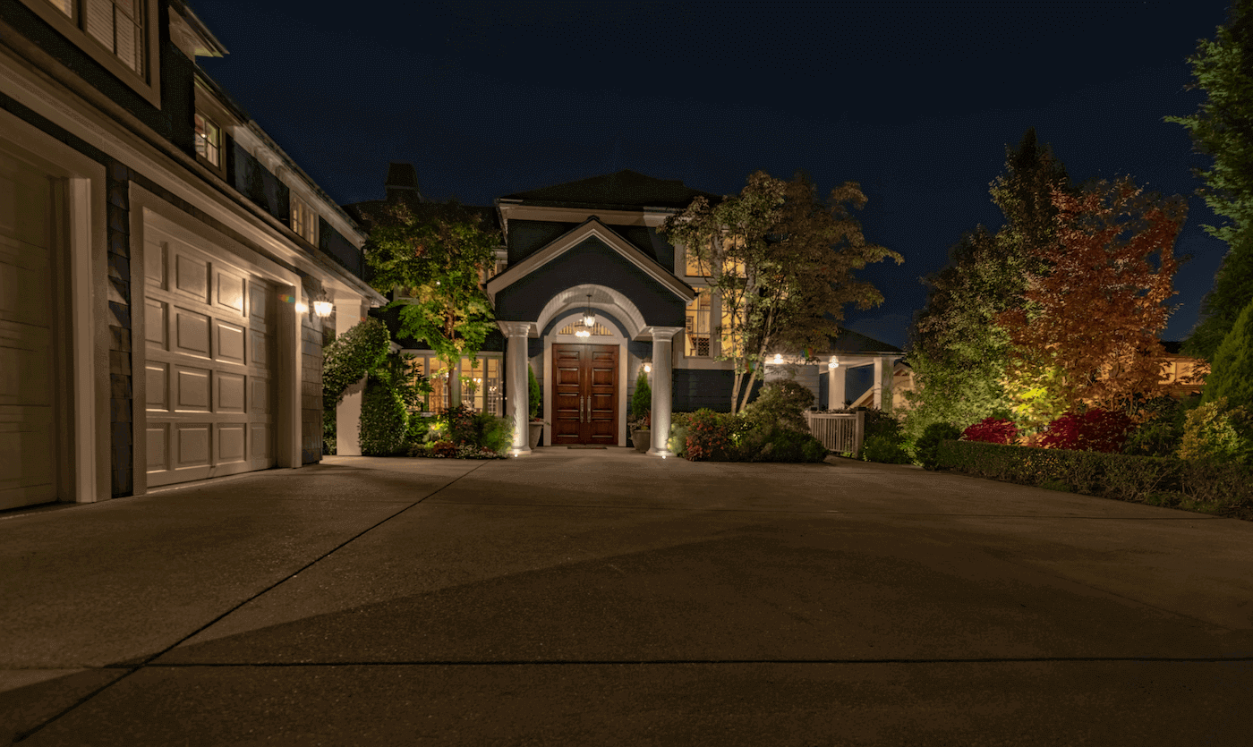 Meydenbauer Bay - Front entrance