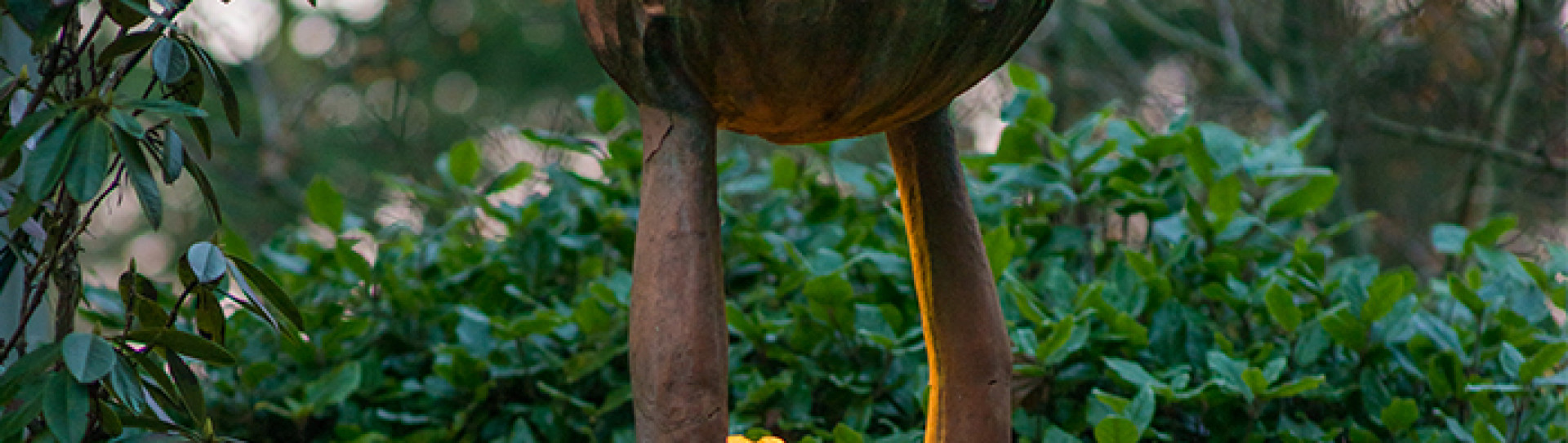 Port Townsend-statue with lamp