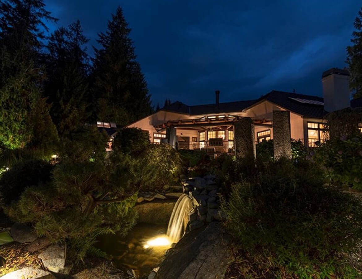 Carnation Home- flowing water design