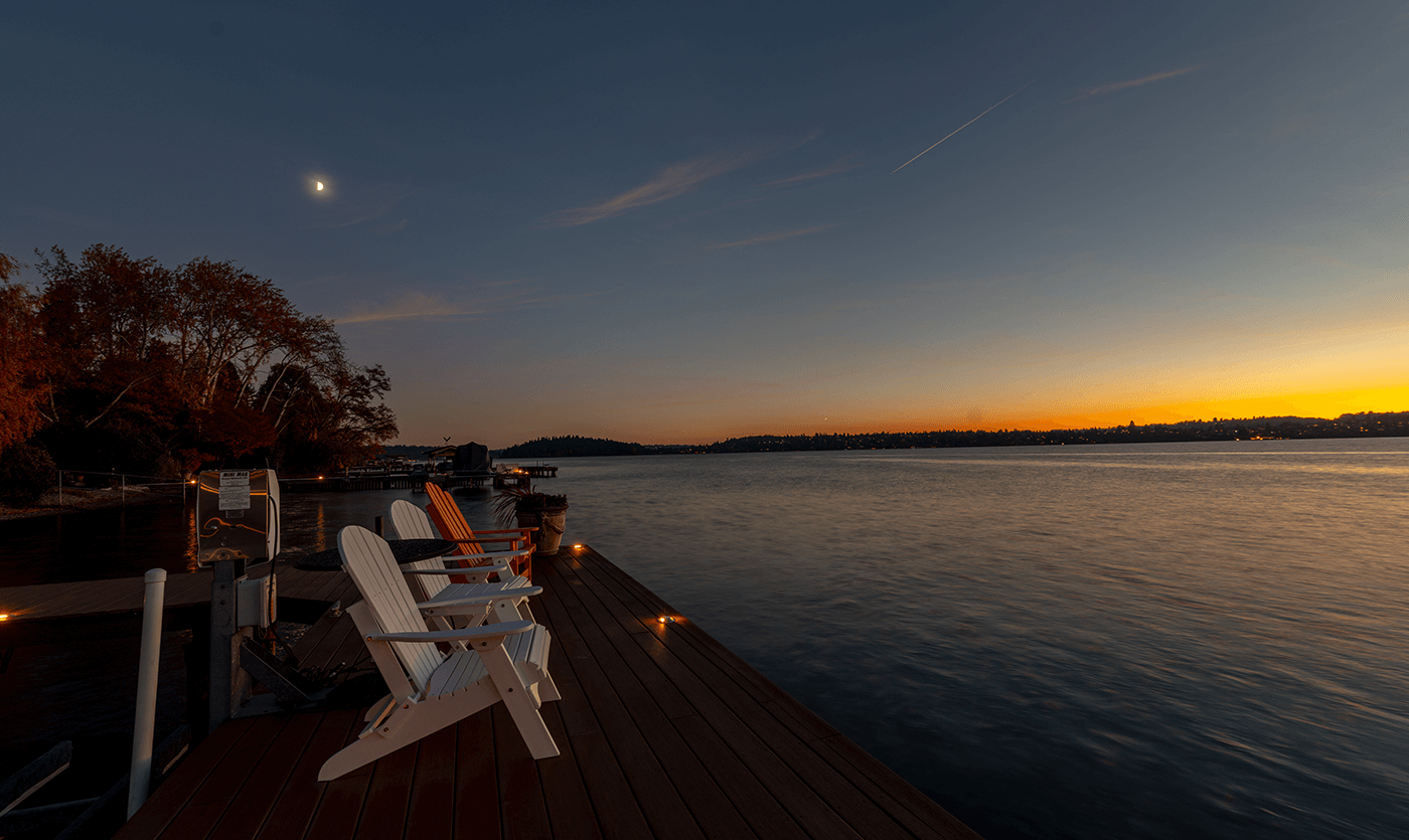 Lake Washington Home-Beach bench
