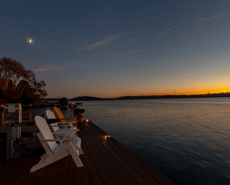 Lake Washington Home-Beach bench