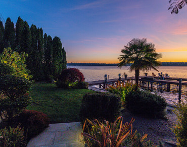 Lake Washington Home-sea view near dock area