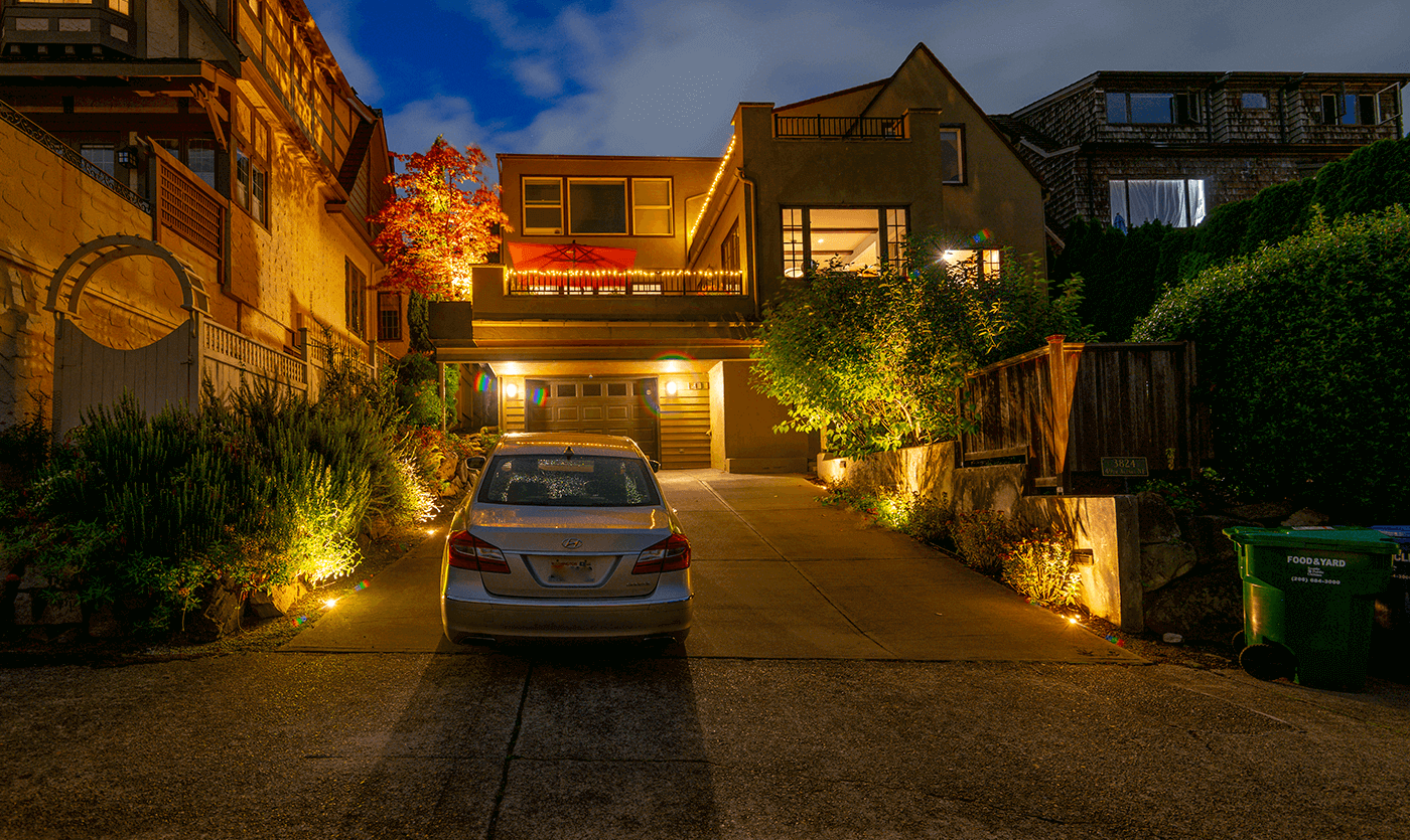 Laurelhurst property- driveway to the entrance