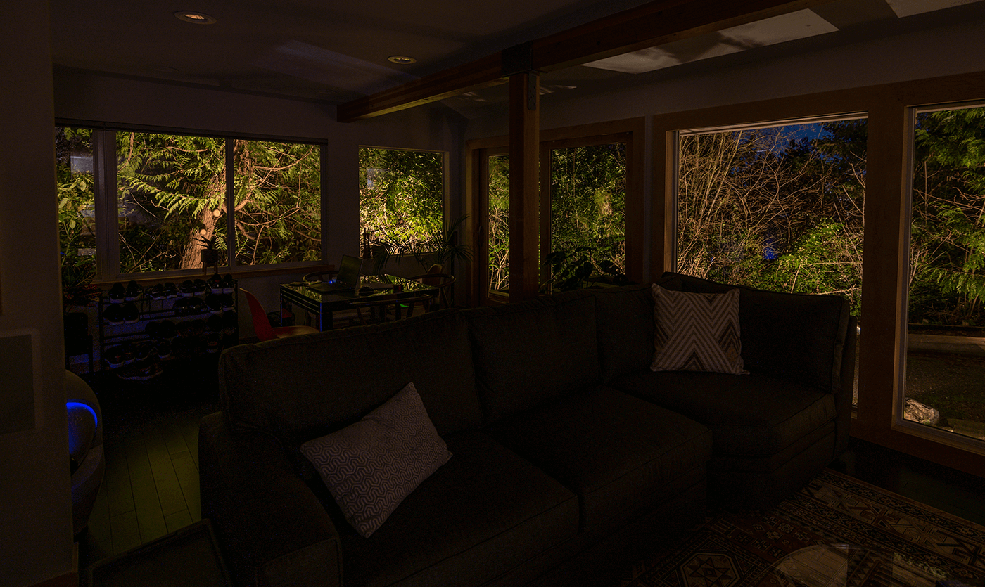 Mercer Island Mid-Center-living room
