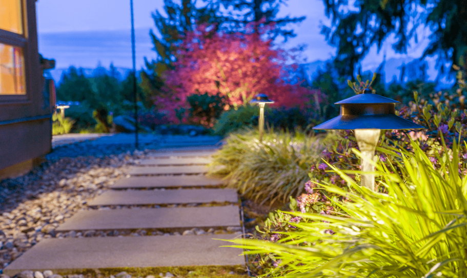 Snohomish Residence- Side path