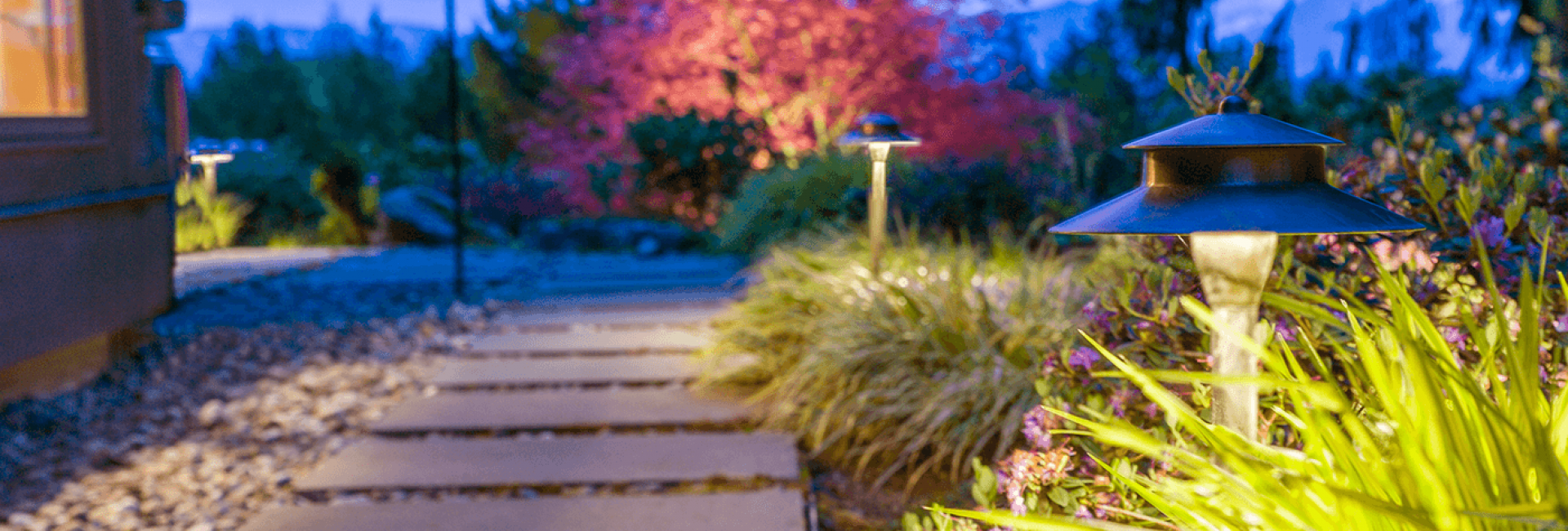 Snohomish Residence- Side path