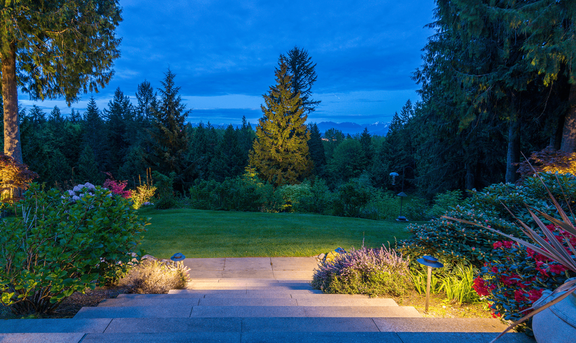 Snohomish Residence- steps down to lawn