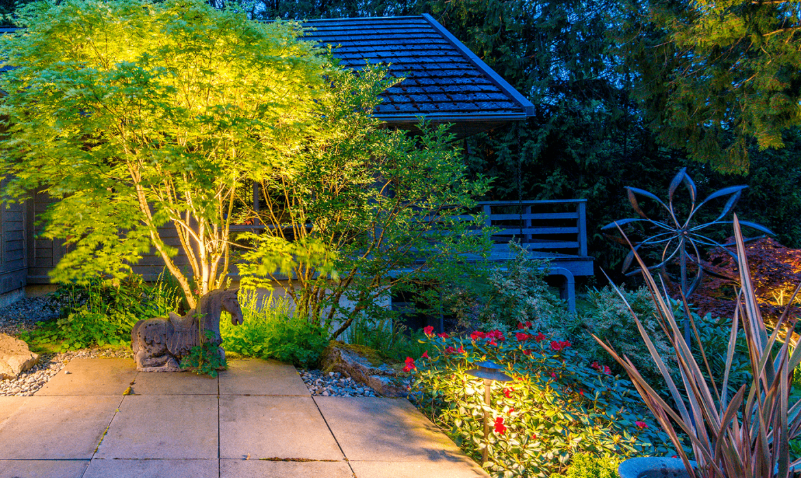 Snohomish Residence-mid level garden