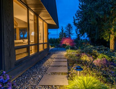 Snohomish Residence- side path