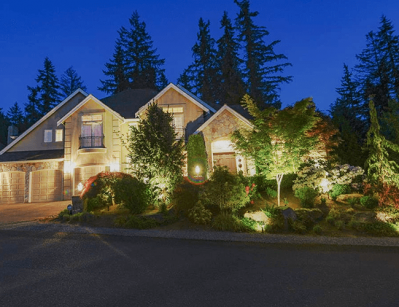 Tuscany Woodinville-driveway