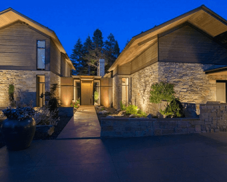 Suncadia Home- path to front entrance